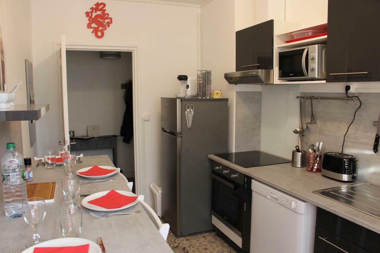 Appartement Quai Ouest, Vue Entree Port, Stationnement Gratuit, Lits Faits Pour Votre Arrivee, Serviettes De Toilettes Fournies Dieppe Exterior foto